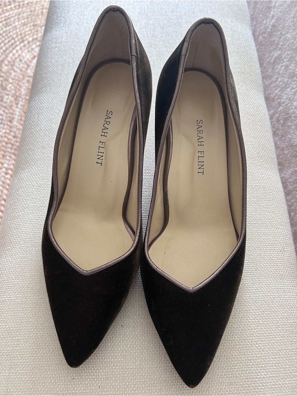Sarah Flint Pumps